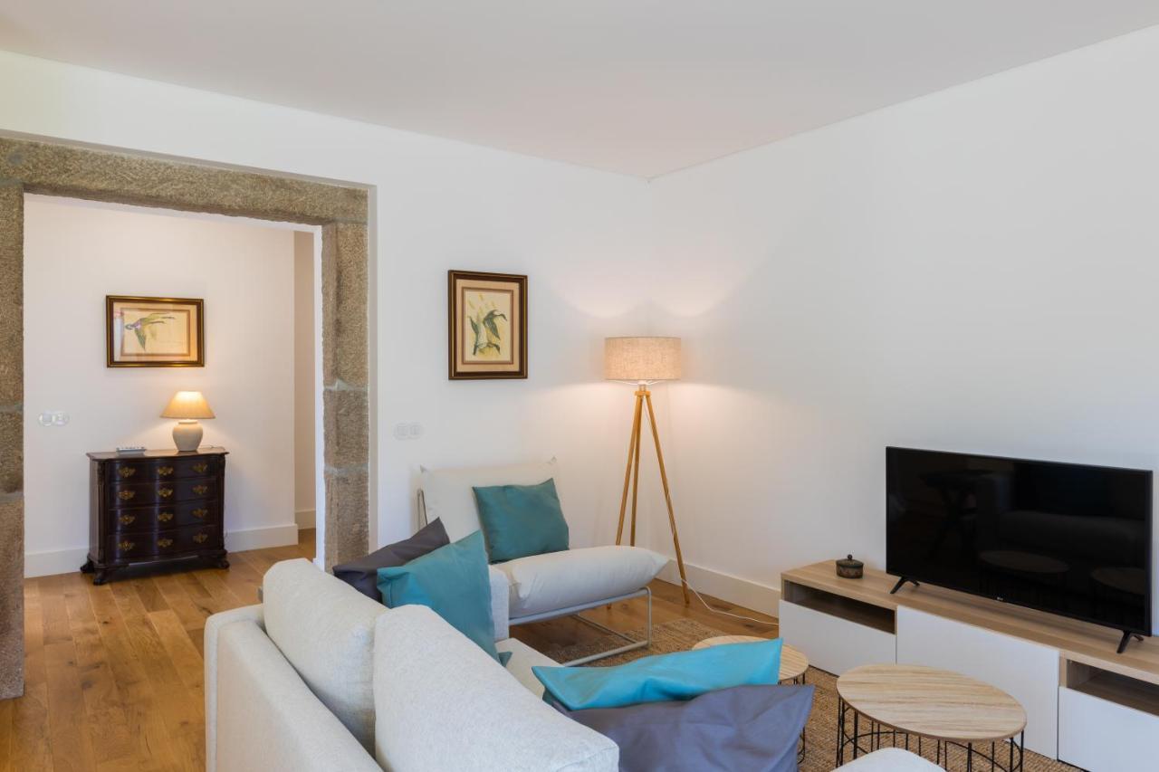 Linden Tree House A And B Apartment กัลเดลาส ภายนอก รูปภาพ